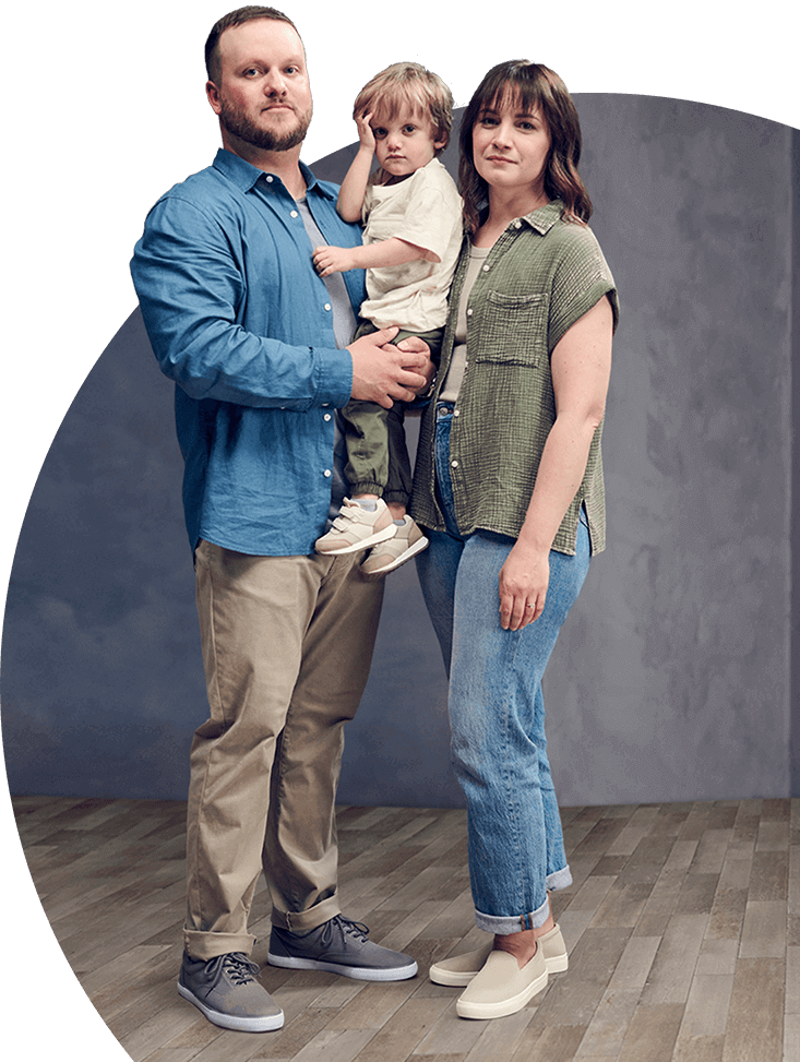 Finley, a patient with Alagille syndrome, and his parents